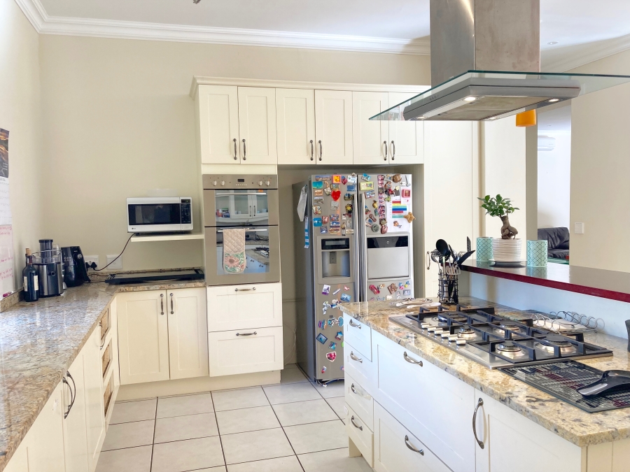 To Let 3 Bedroom Property for Rent in Avignon Western Cape